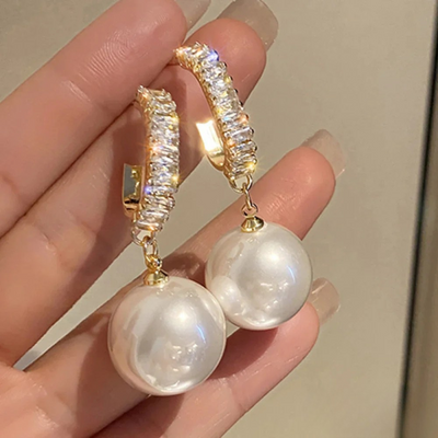 Elegant Pearl and Zirconia Earrings
